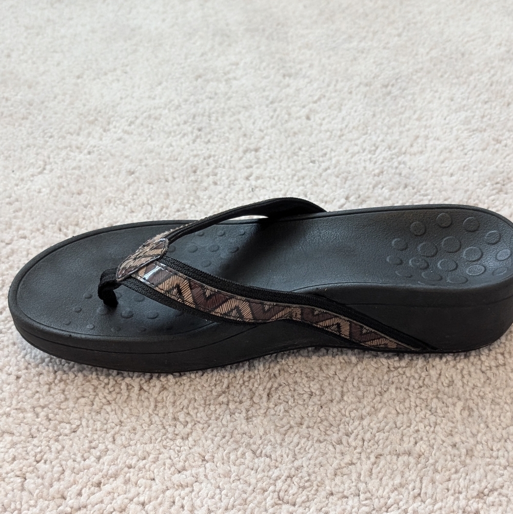 Vionic Women’s Size 9 High Tide Arch Sandal Flip Flop Black Orthopedic Classic - Picture 11 of 13